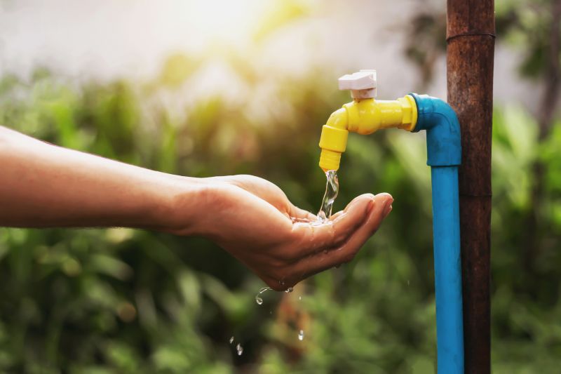 Outdoor faucet repair